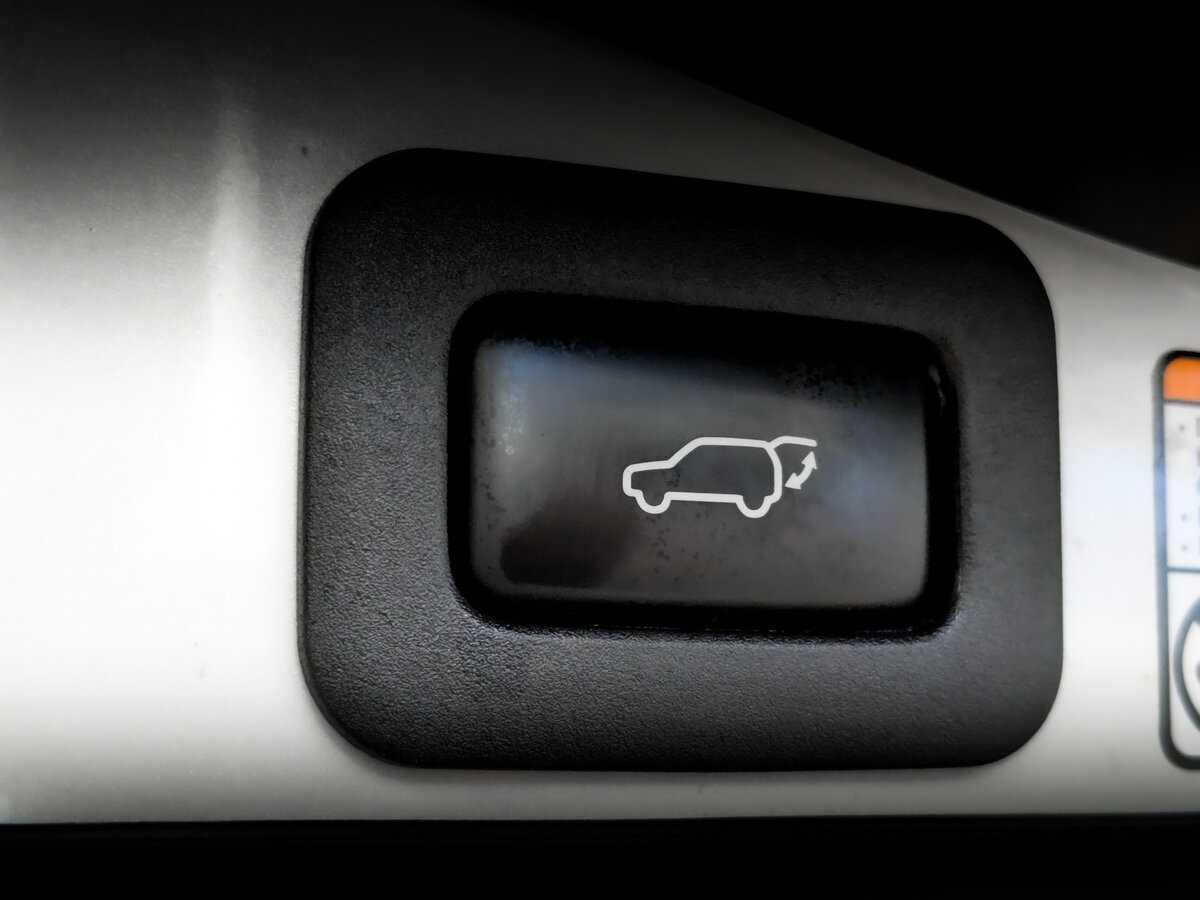 Toyota Land Cruiser 2020 года с пробегом. Фото: #25