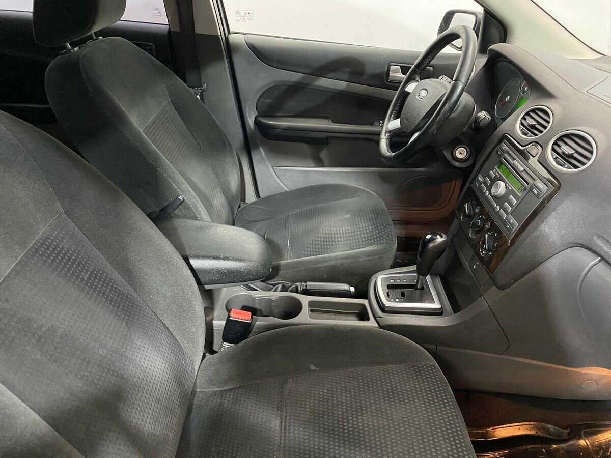 Ford Focus 2006 года с пробегом. Фото: #9