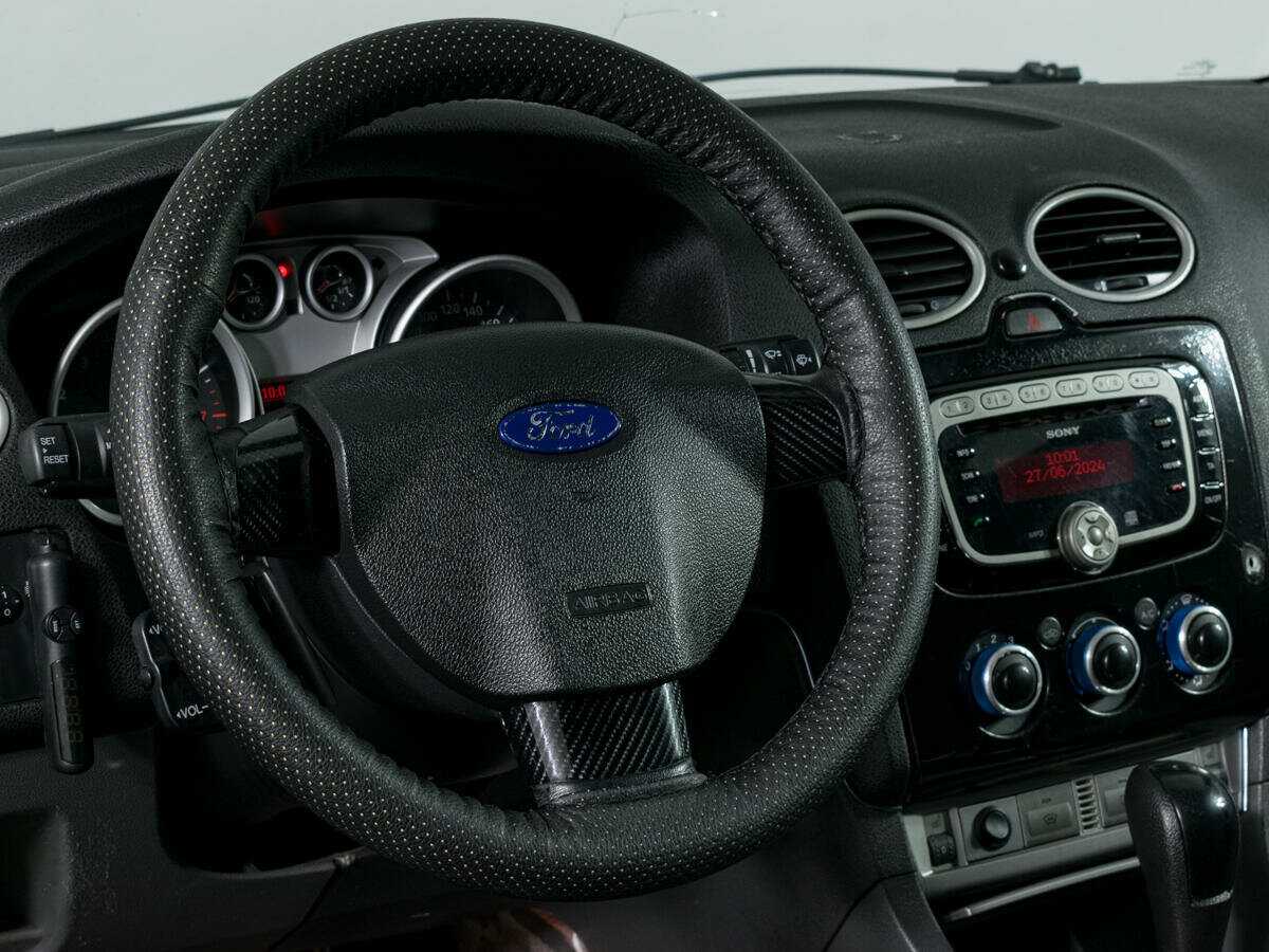 Ford Focus 2010 года с пробегом. Фото: #12