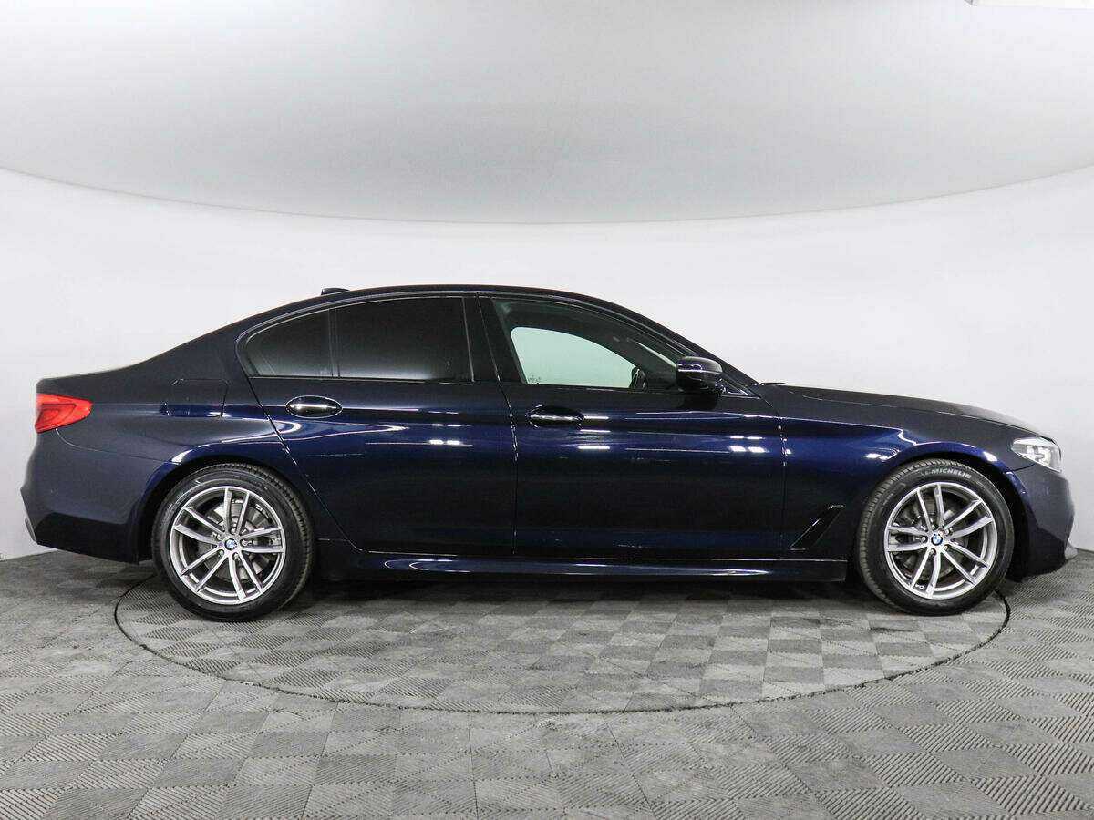 BMW 5 серии 2017 года с пробегом. Фото: #4