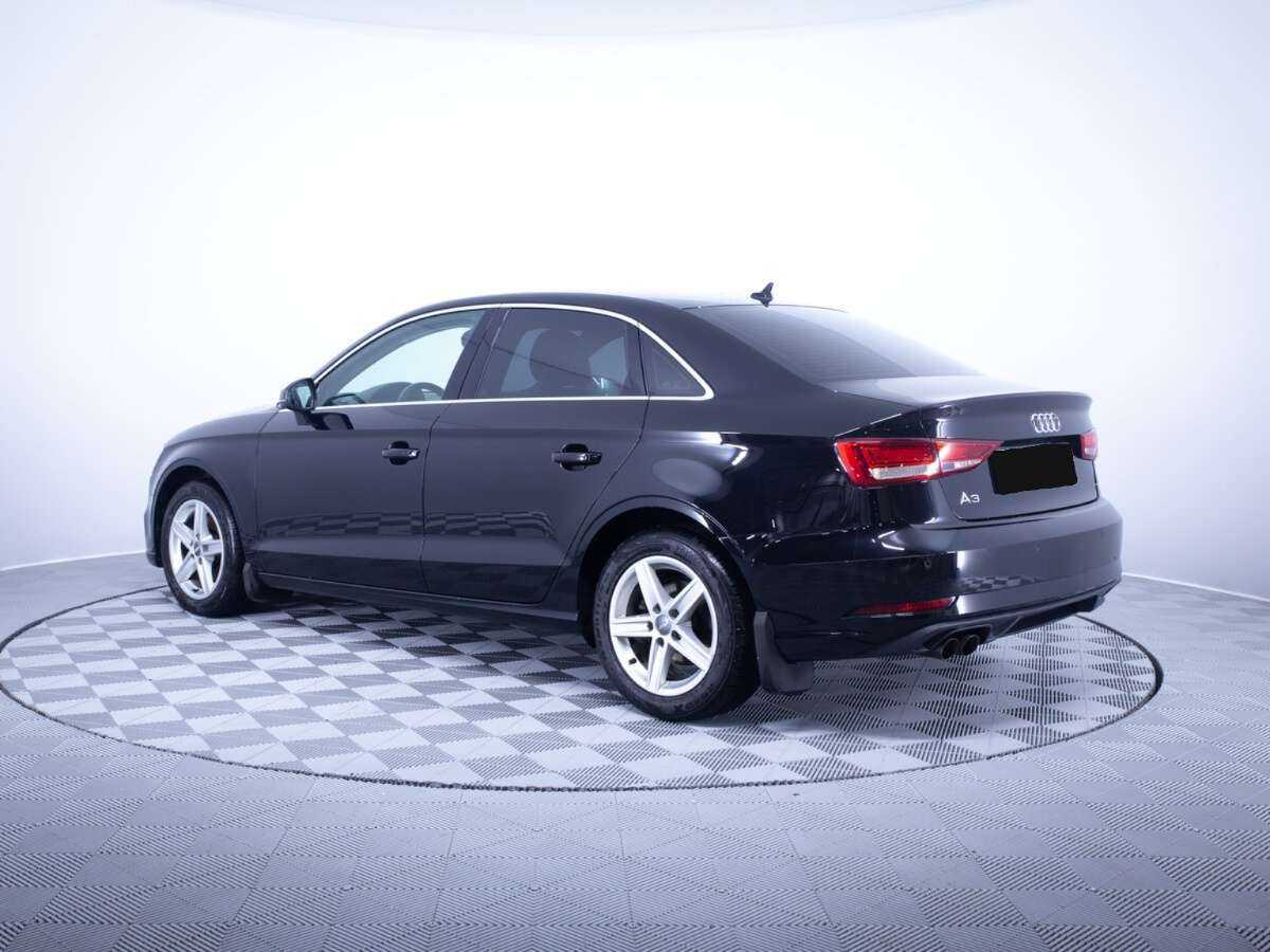 Audi A3 2020 года с пробегом. Фото: #6
