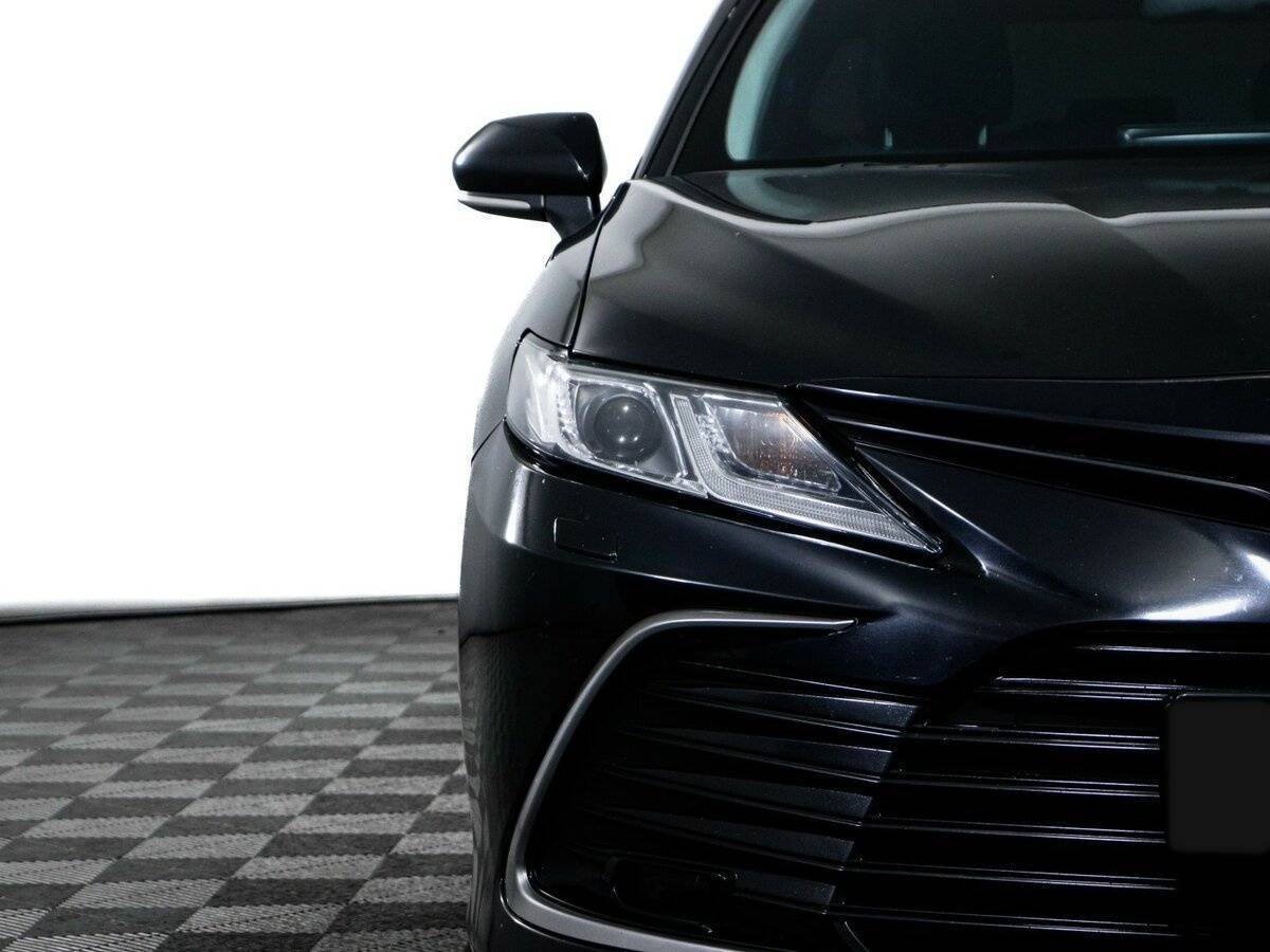 Toyota Camry 2021 года с пробегом. Фото: #16
