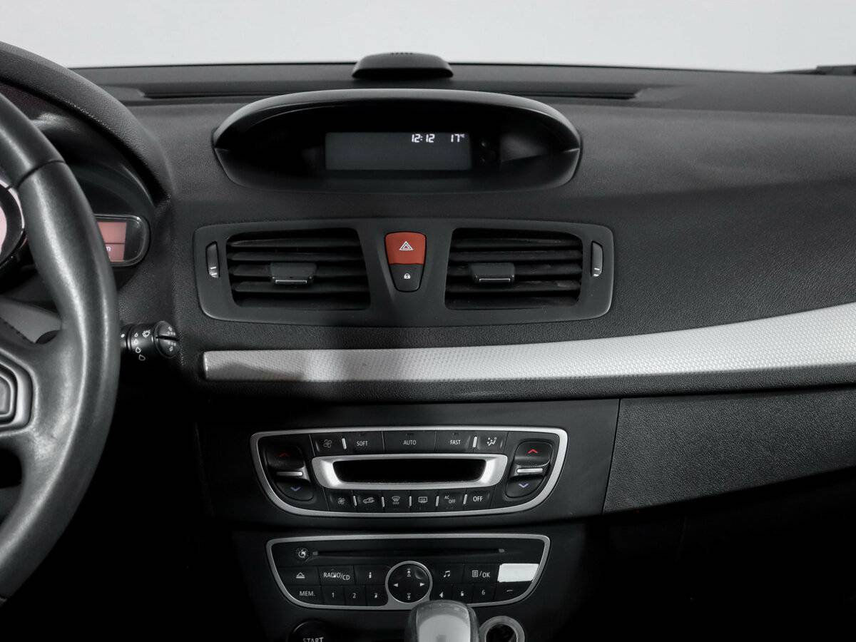 Renault Megane 2011 года с пробегом. Фото: #10