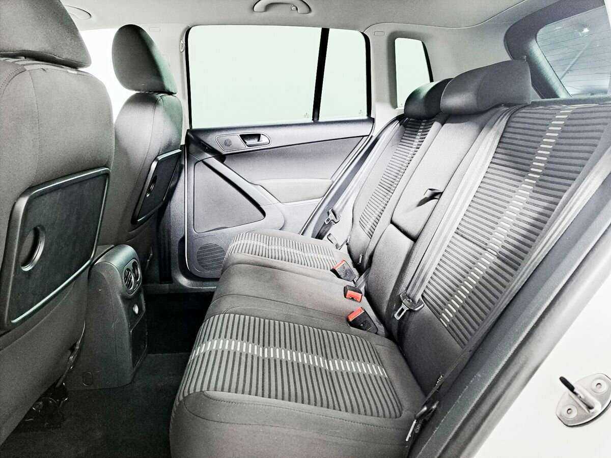 Volkswagen Tiguan 2010 года с пробегом. Фото: #9