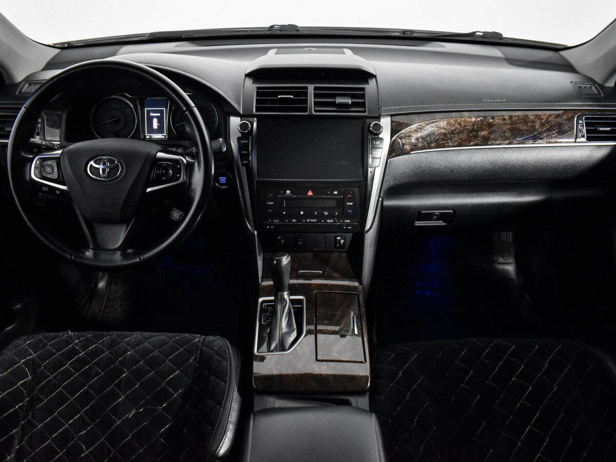 Toyota Camry 2018 года с пробегом. Фото: #15