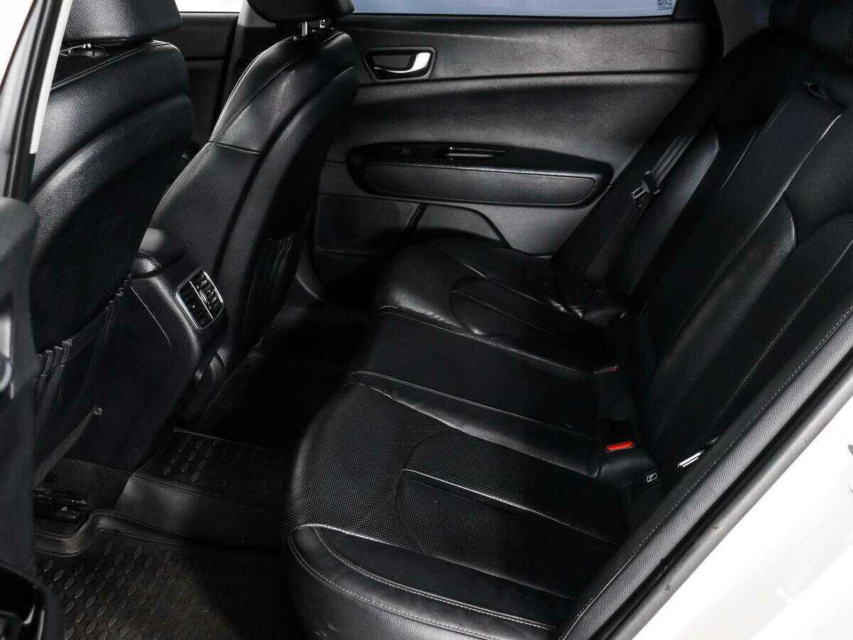 Kia Optima 2019 года с пробегом. Фото: #10