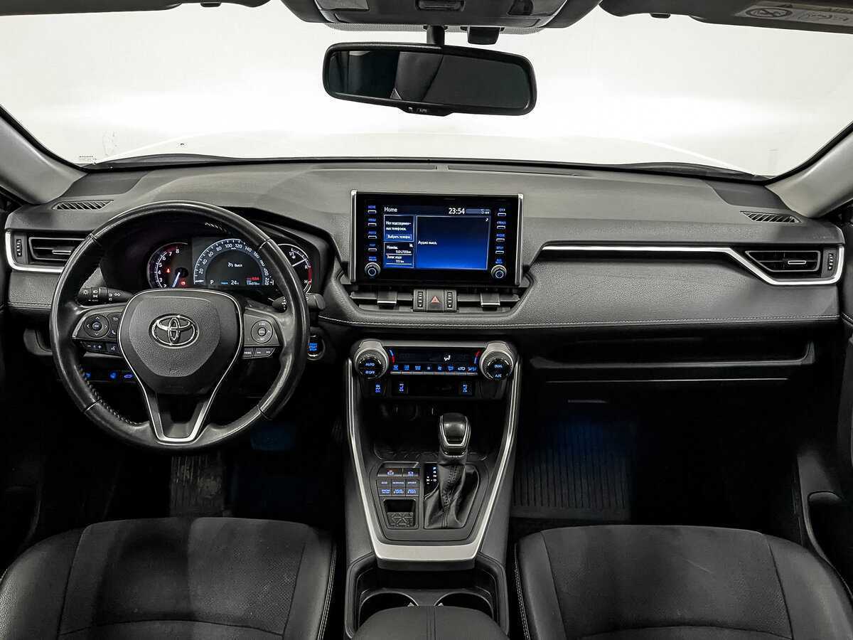 Toyota RAV4 2021 года с пробегом. Фото: #11