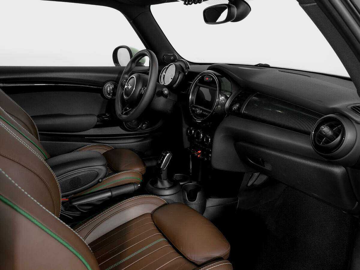 Mini Hatch 2019 года с пробегом. Фото: #8