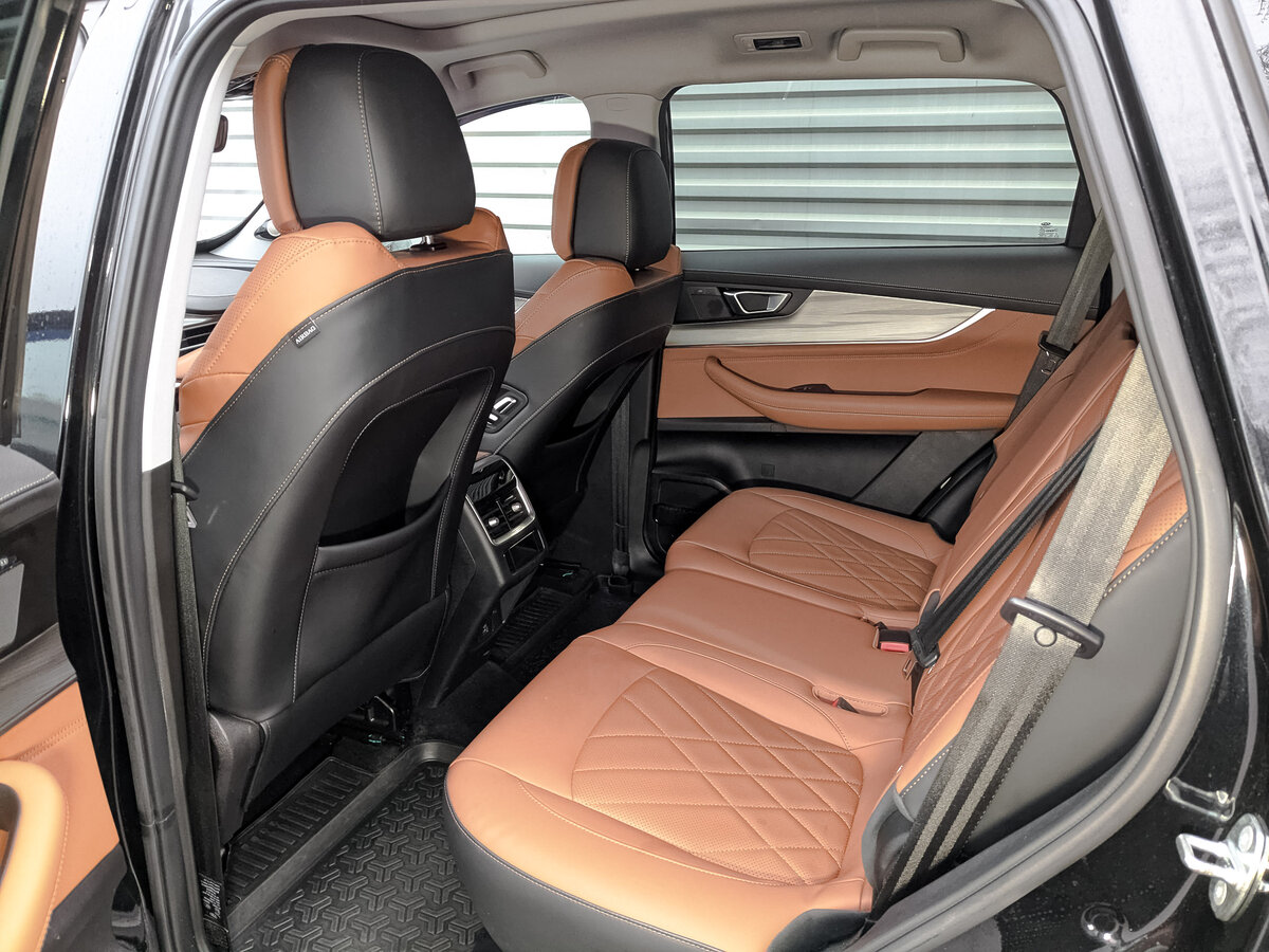 Chery Tiggo 8 Pro Max 2022 года с пробегом. Фото: #11