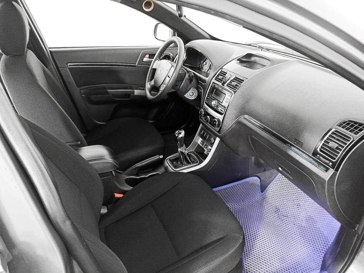 Geely Emgrand EC7 2013 года с пробегом. Фото: #9