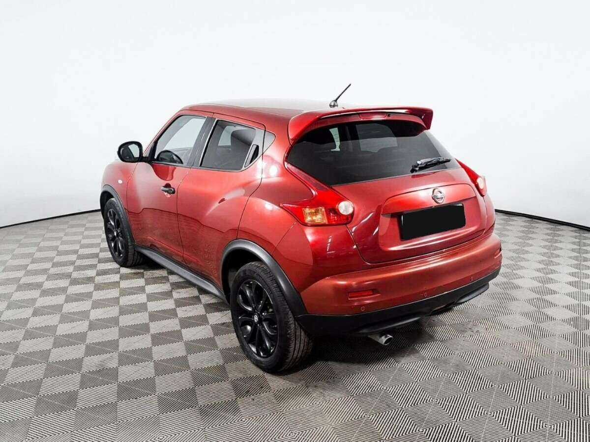 Nissan Juke 2011 года с пробегом. Фото: #5