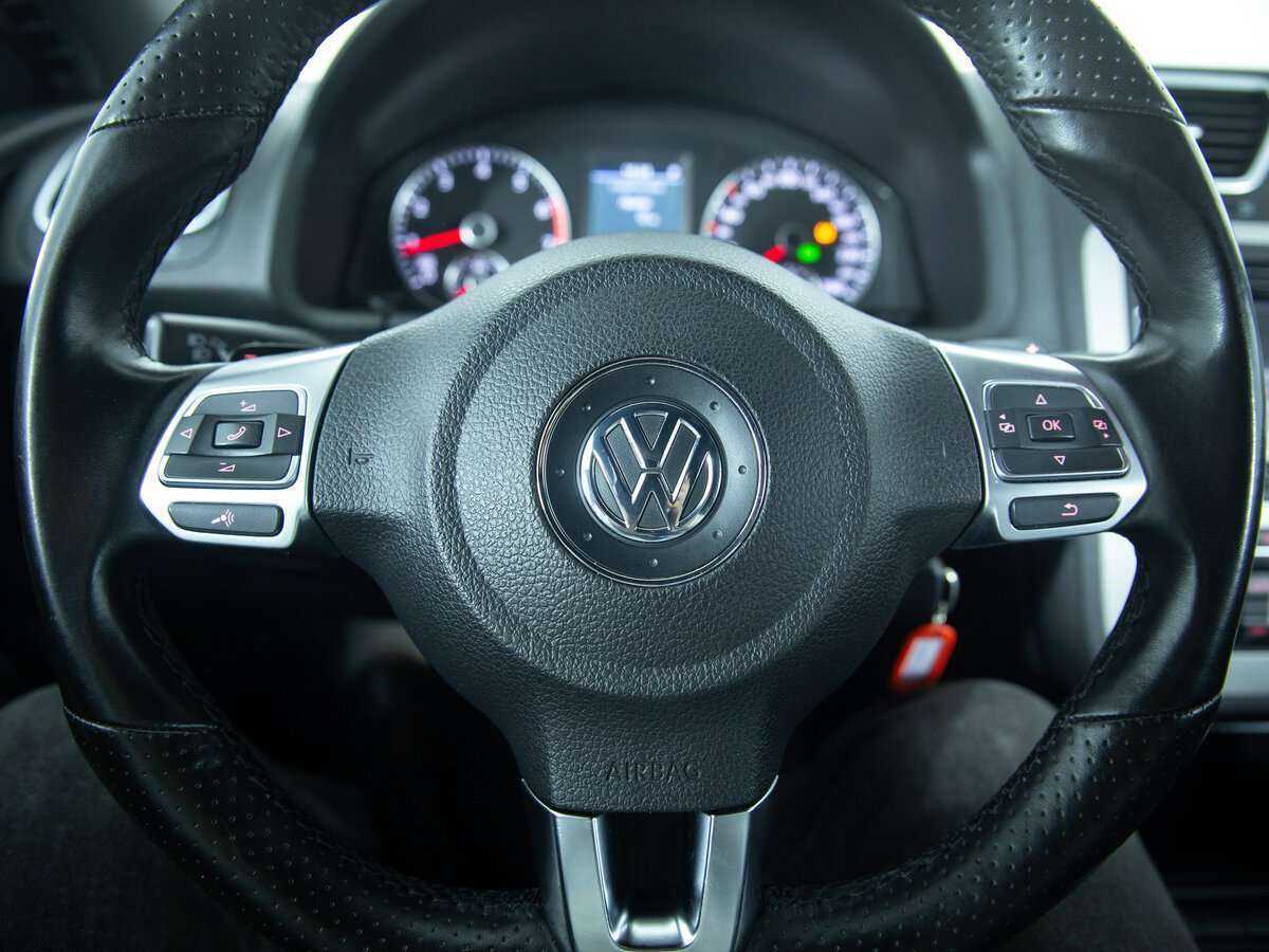 Volkswagen Scirocco 2011 года с пробегом. Фото: #10