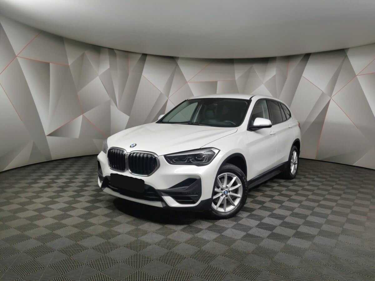 BMW X1 2020 года с пробегом. Посмотреть фото