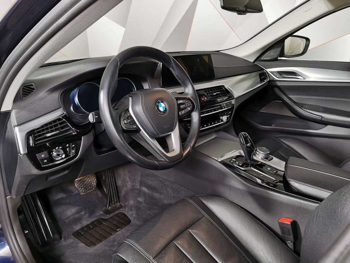 BMW 5 серии 2018 года с пробегом. Фото: #13