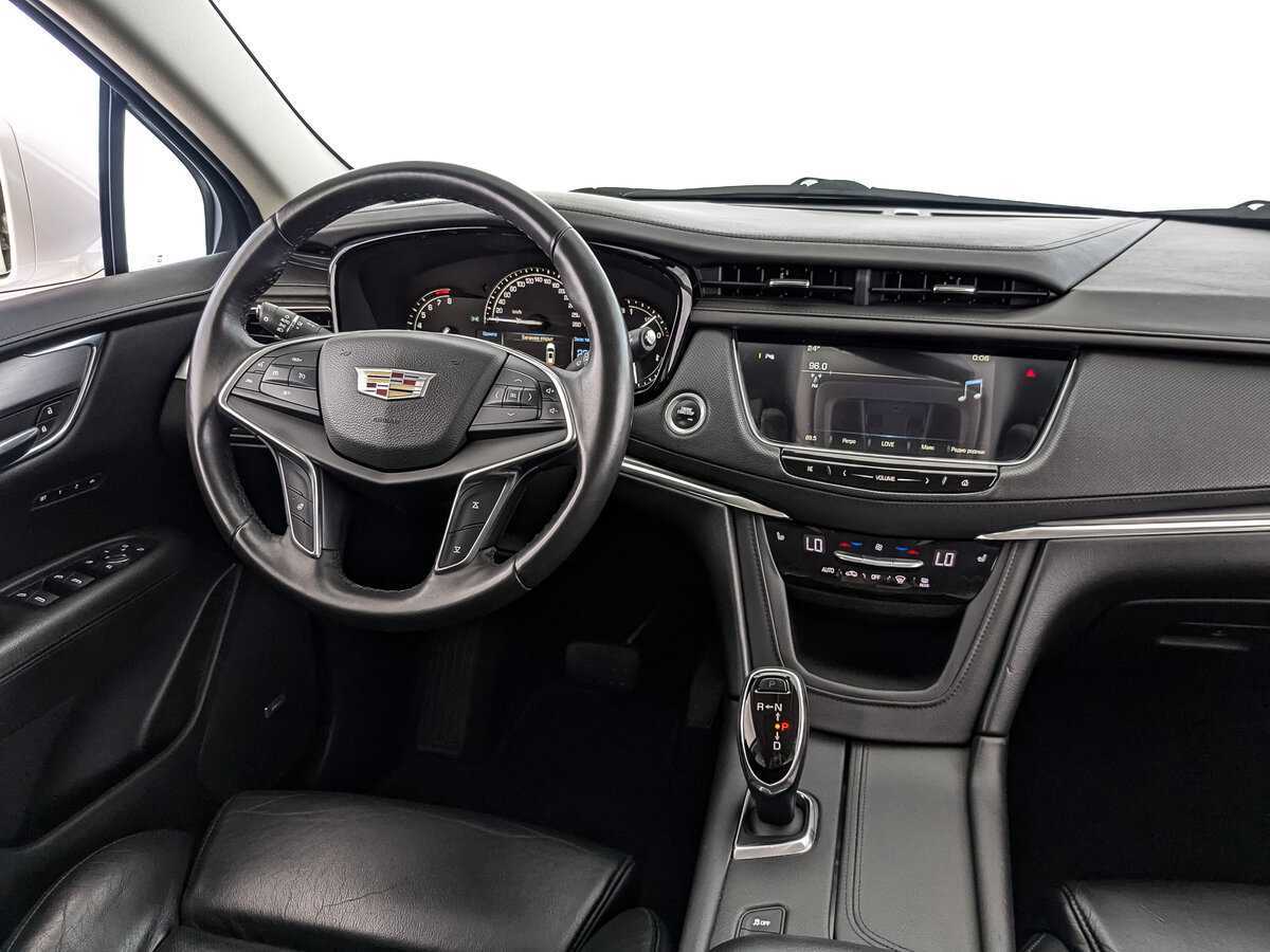 Cadillac XT5 2016 года с пробегом. Фото: #16