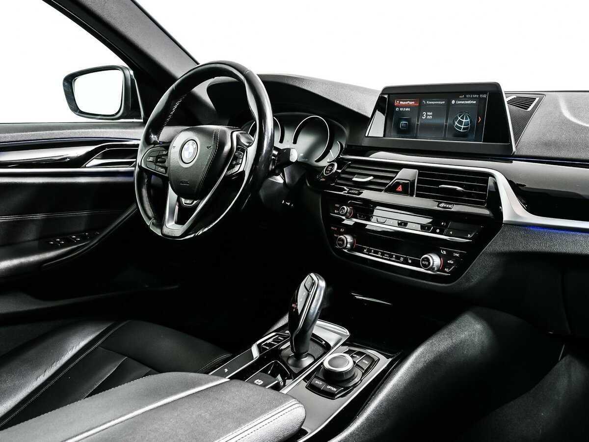 BMW 5 серии 2019 года с пробегом. Фото: #8