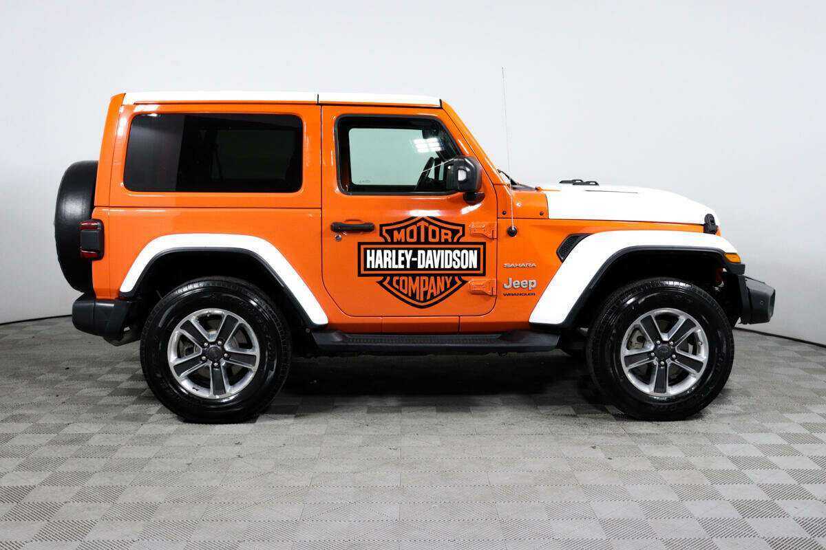 Jeep Wrangler 2018 года с пробегом. Фото: #3