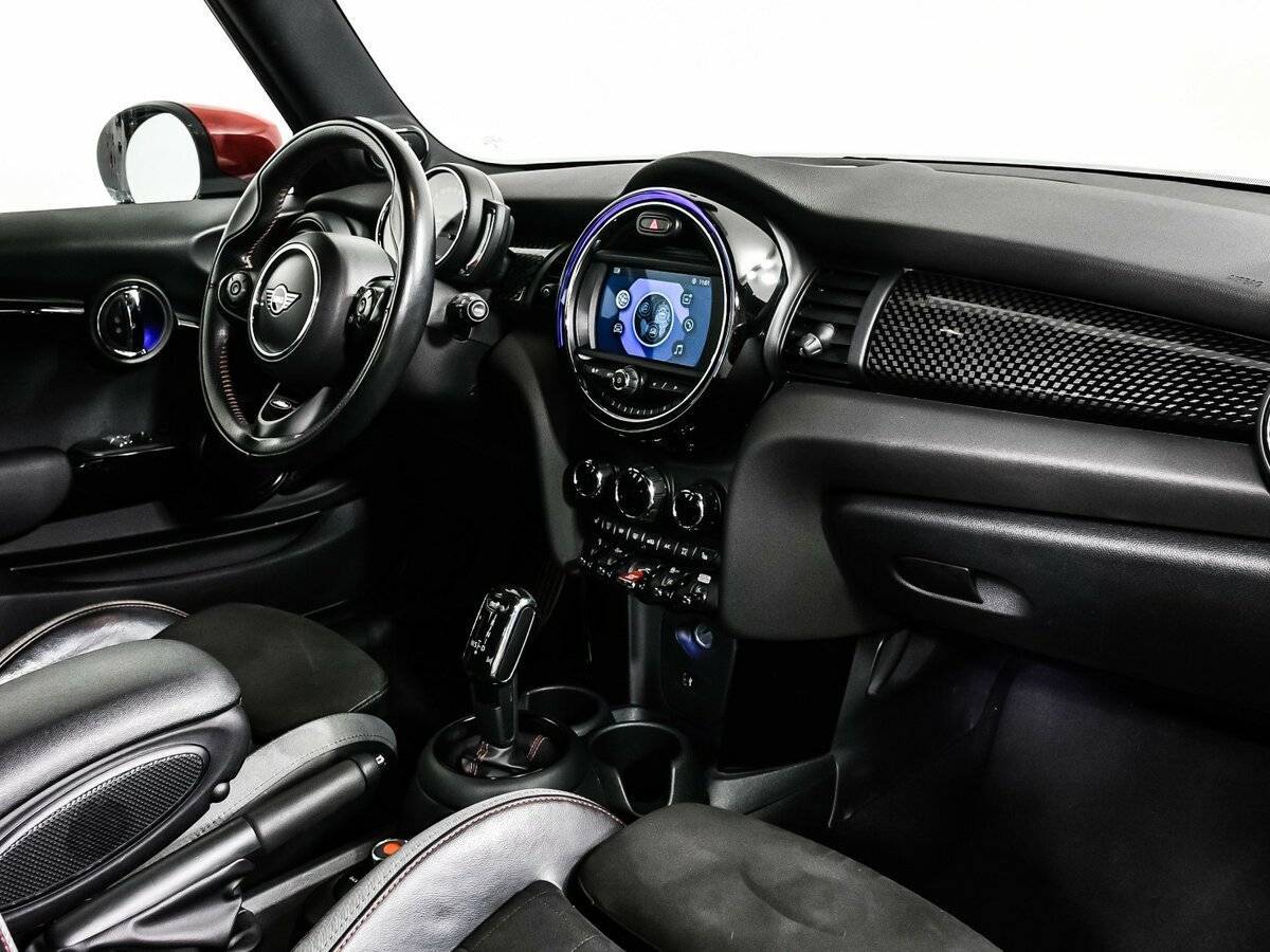 Mini Hatch 2019 года с пробегом. Фото: #8
