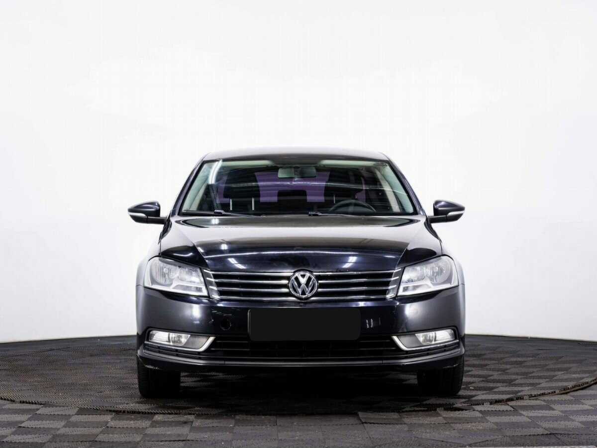 Volkswagen Passat 2011 года с пробегом. Фото: #1