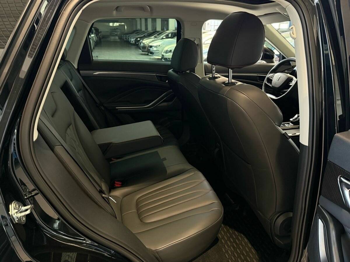 FAW Bestune T55 2023 года с пробегом. Фото: #18