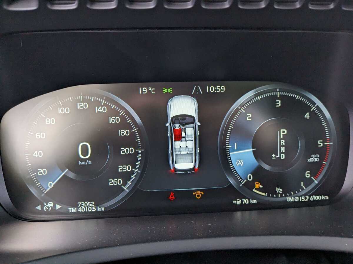Volvo XC90 2018 года с пробегом. Фото: #10