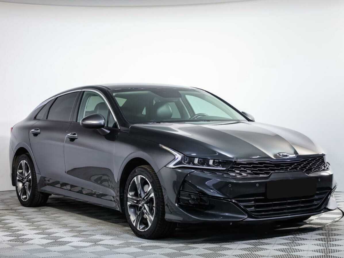 Kia K5 2021 года с пробегом. Фото: #1