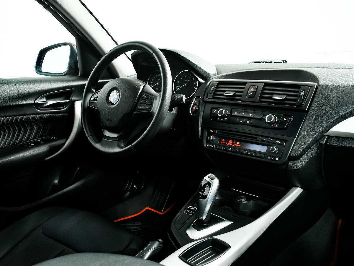 BMW 1 серии 2012 года с пробегом. Фото: #8