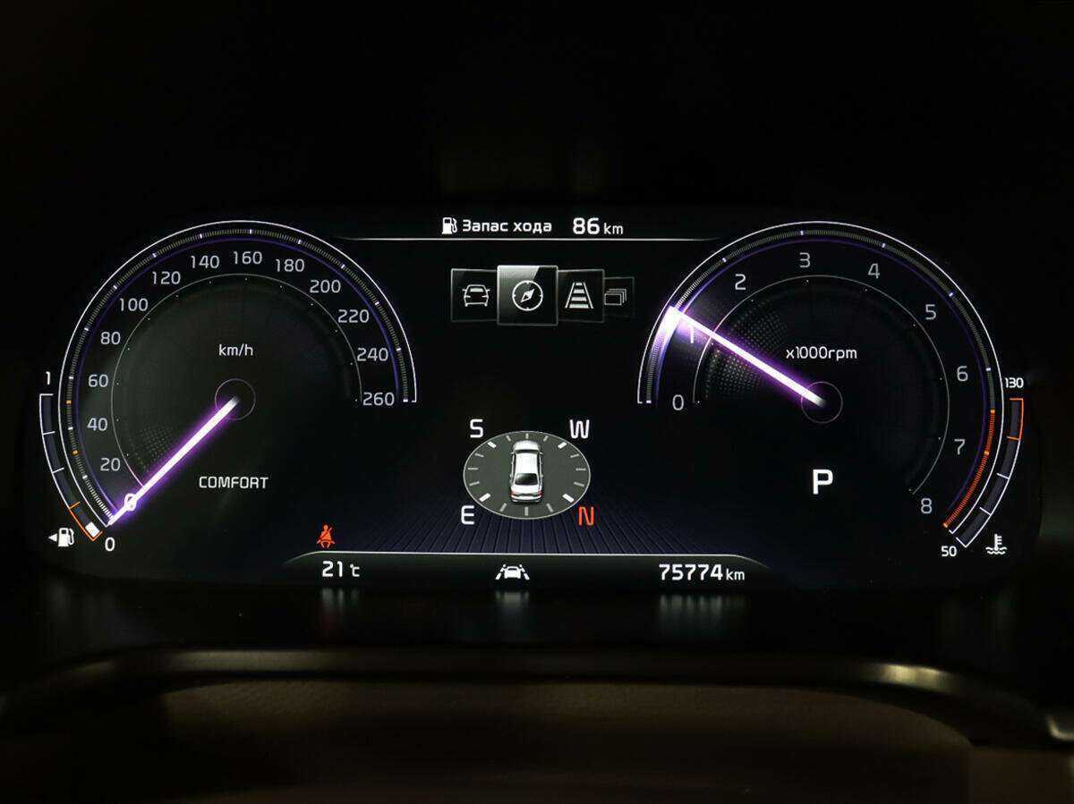 Kia K900 2019 года с пробегом. Фото: #11