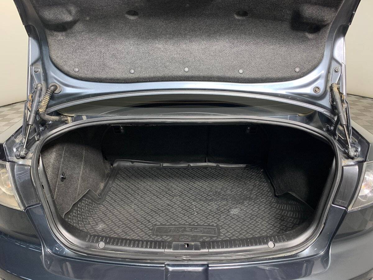 Mazda 3 2008 года с пробегом. Фото: #18