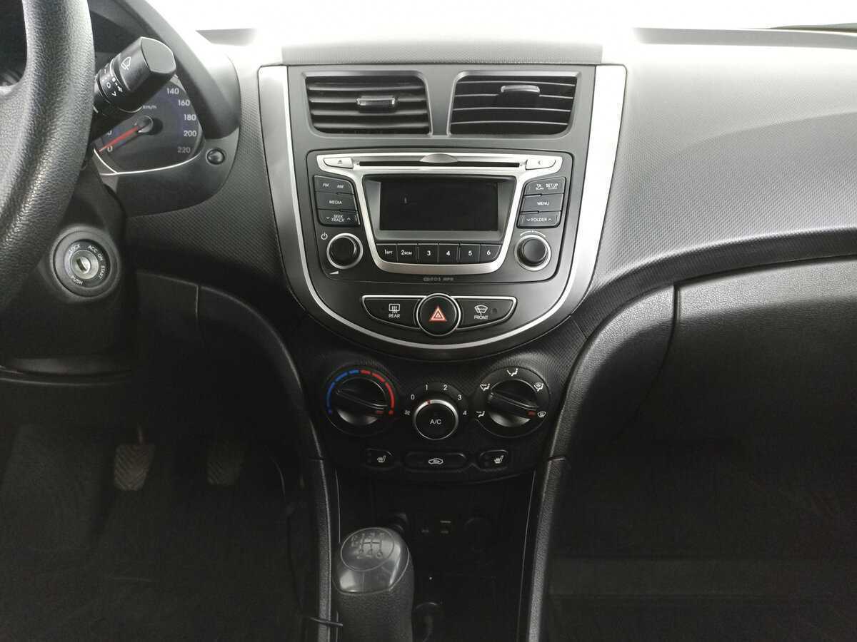 Hyundai Solaris 2015 года с пробегом. Фото: #14