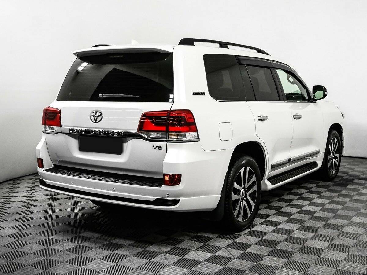 Toyota Land Cruiser 2019 года с пробегом. Фото: #4