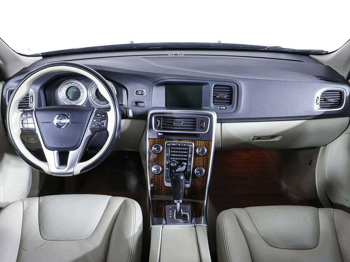 Volvo S60 2011 года с пробегом. Фото: #10