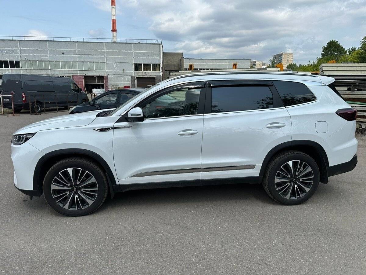 Chery Tiggo 8 Pro Max 2023 года с пробегом. Фото: #2