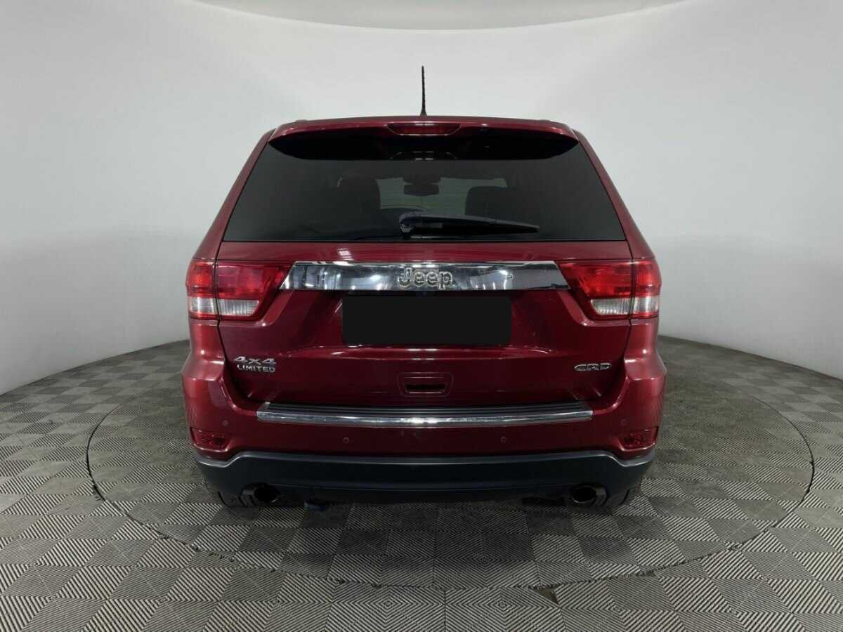 Jeep Grand Cherokee 2012 года с пробегом. Фото: #2