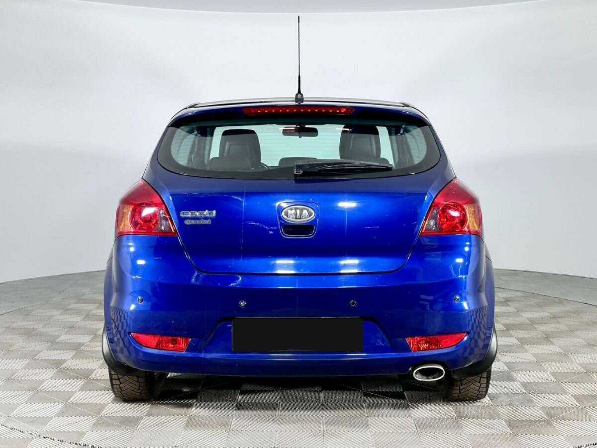 Kia Ceed 2008 года с пробегом. Фото: #3