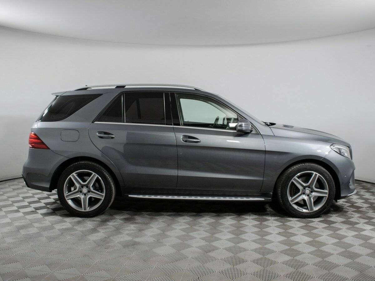 Mercedes-Benz GLE 2016 года с пробегом. Фото: #3