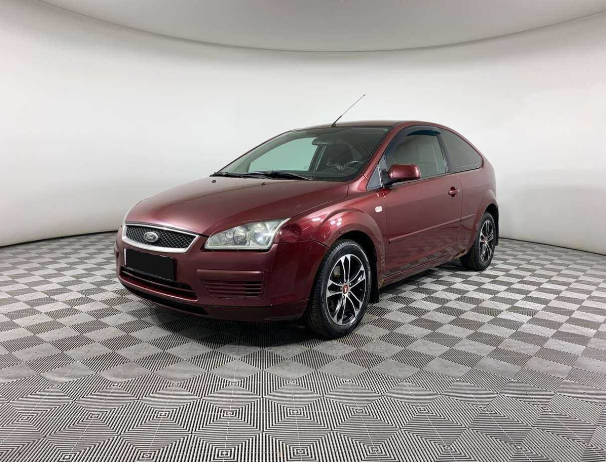 Ford Focus 2005 года с пробегом. Посмотреть фото