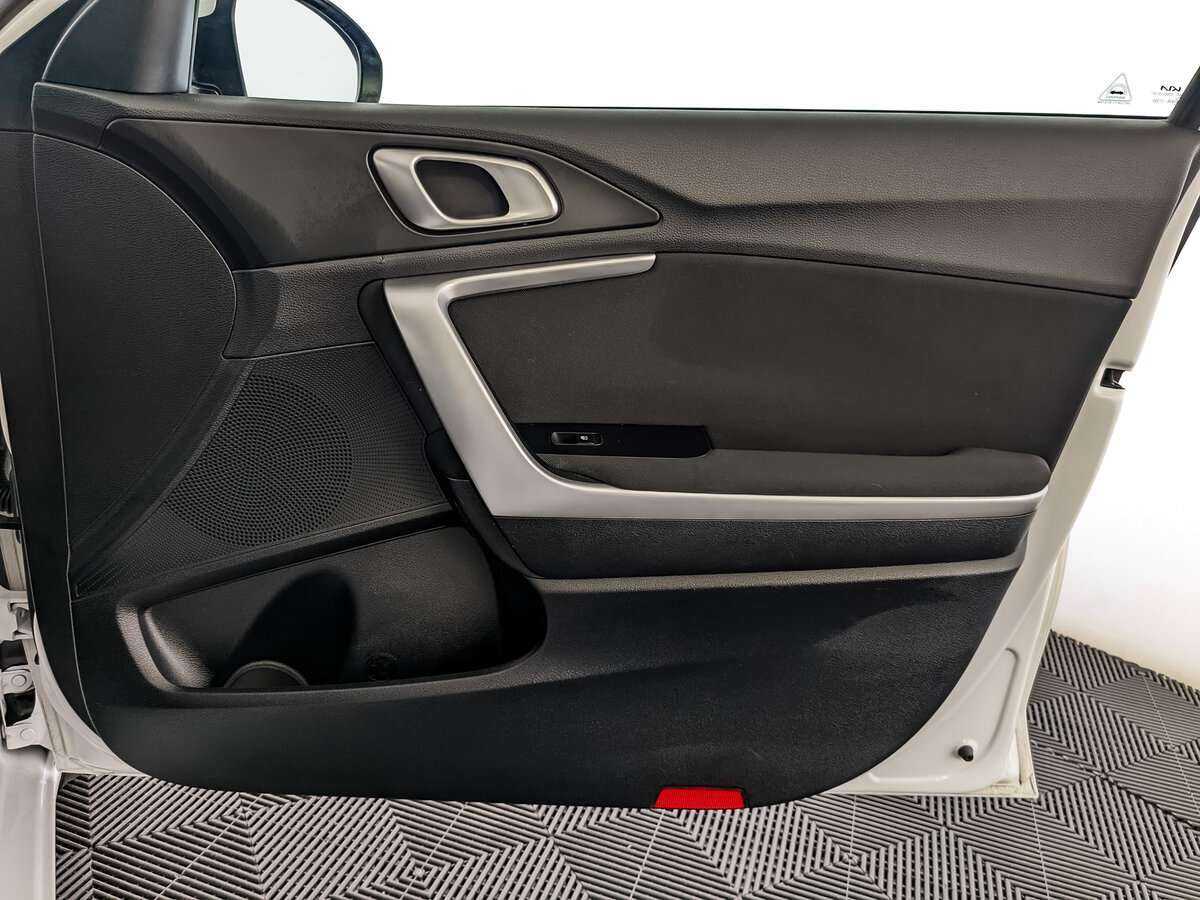 Kia Ceed 2022 года с пробегом. Фото: #20