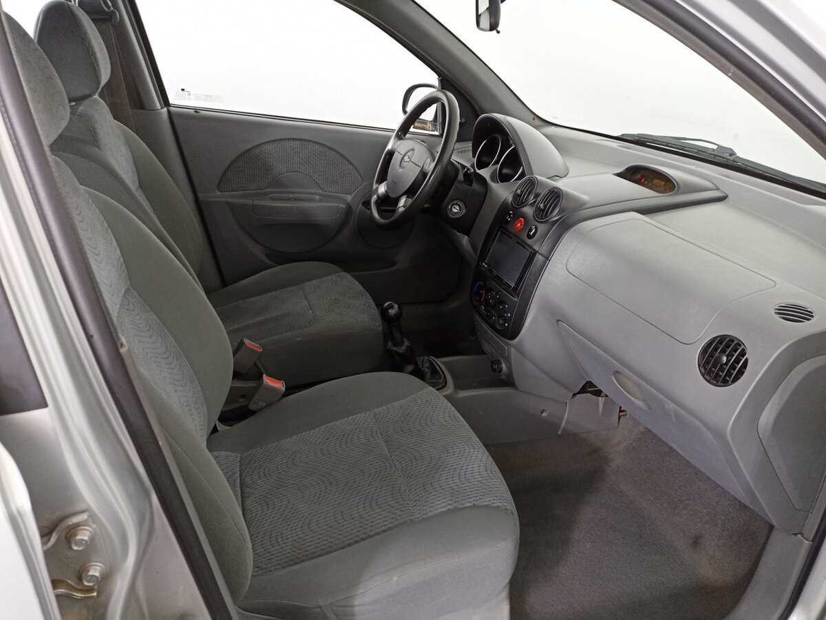 Chevrolet Aveo 2004 года с пробегом. Фото: #8