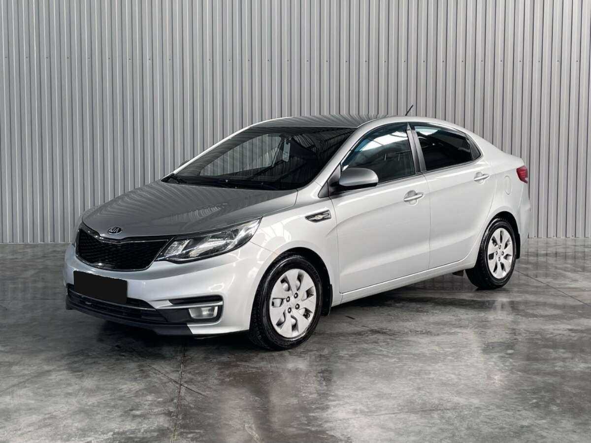 Kia Rio 2017 года с пробегом. Посмотреть фото