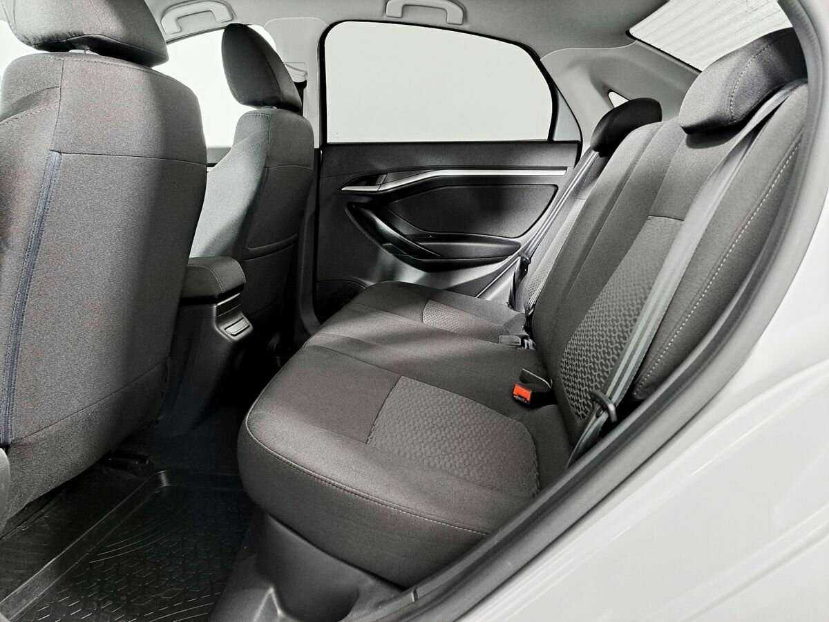 Lada (ВАЗ) Vesta 2020 года с пробегом. Фото: #7