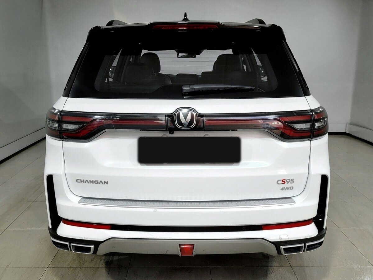 Changan CS95 2023 года с пробегом. Фото: #2