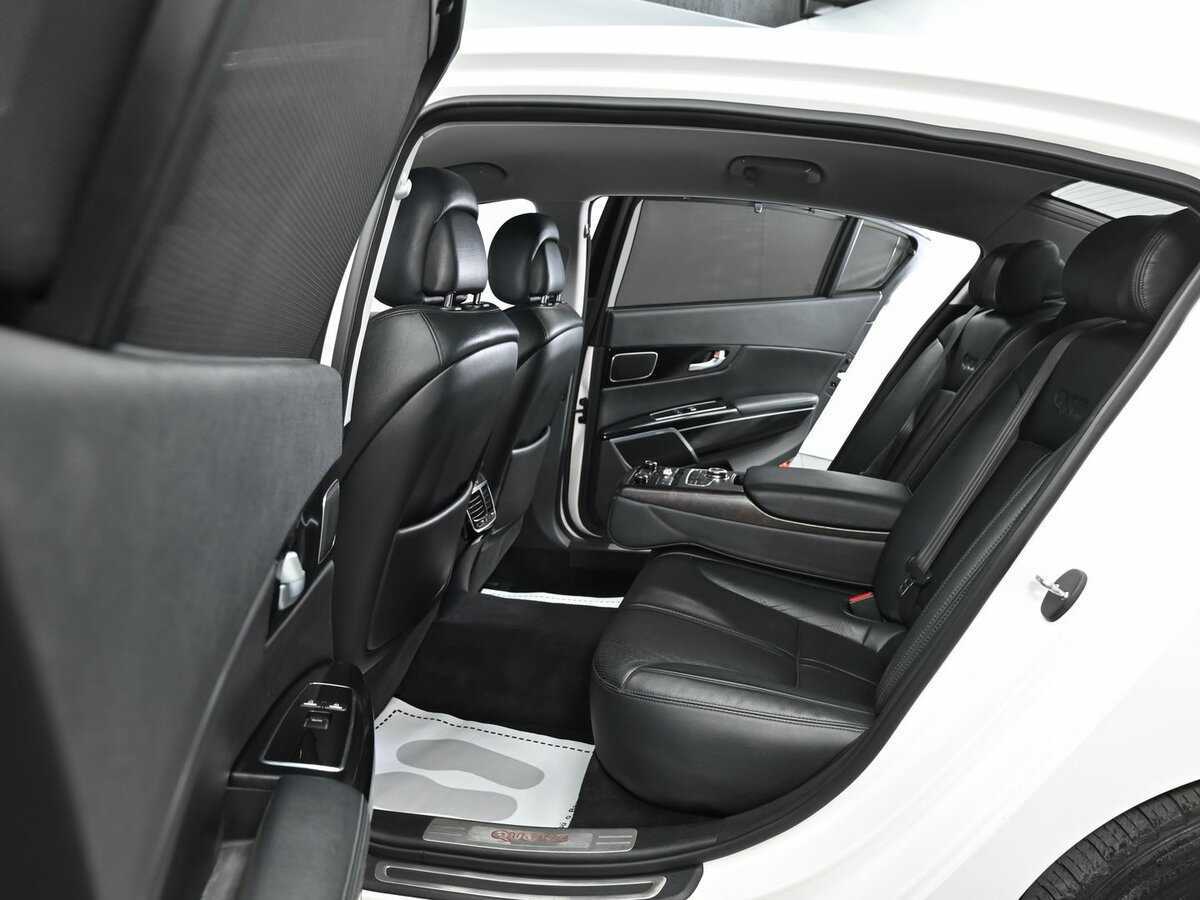 Kia Quoris 2014 года с пробегом. Фото: #17