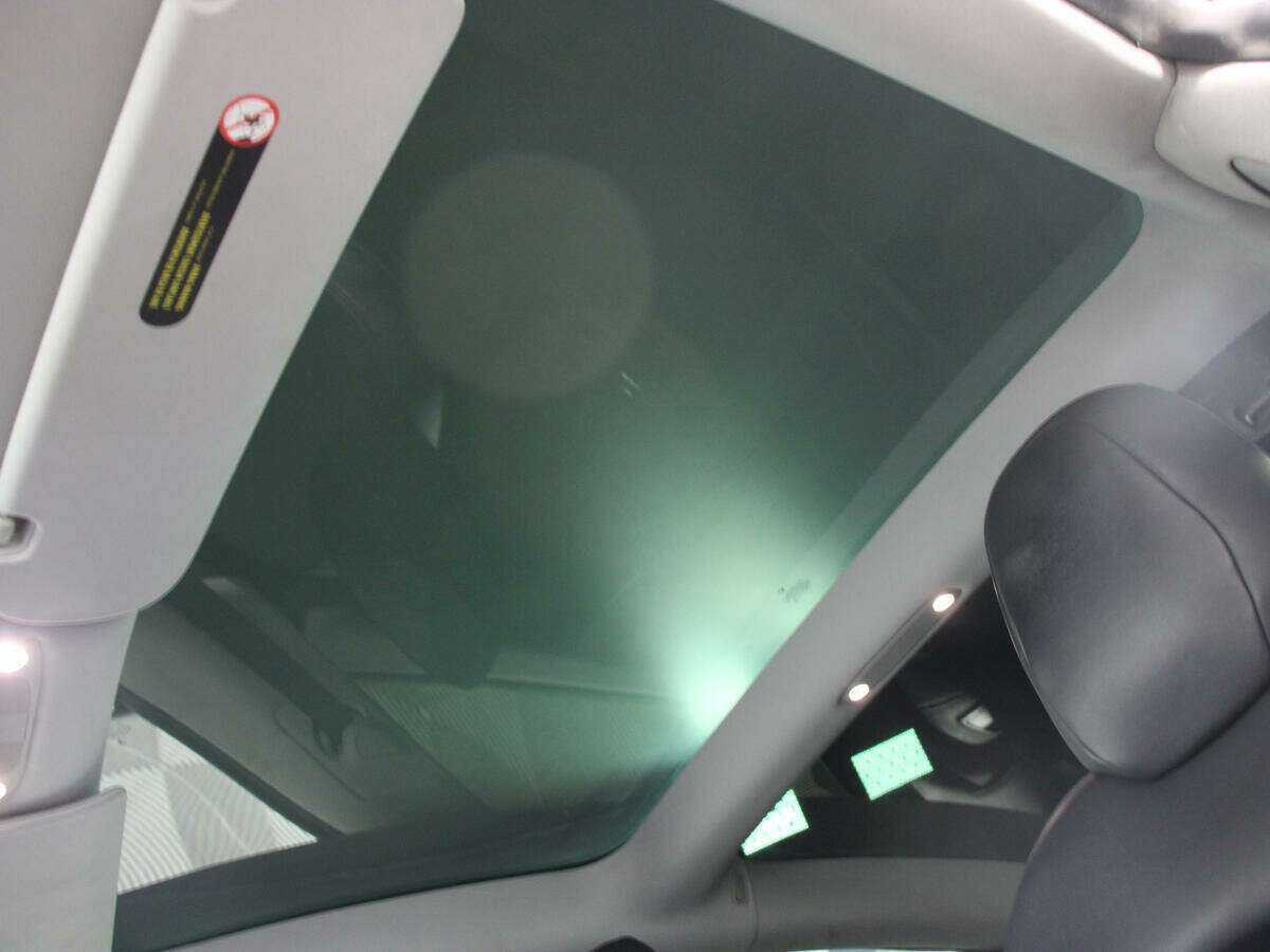 Tesla Model 3 2019 года с пробегом. Фото: #13