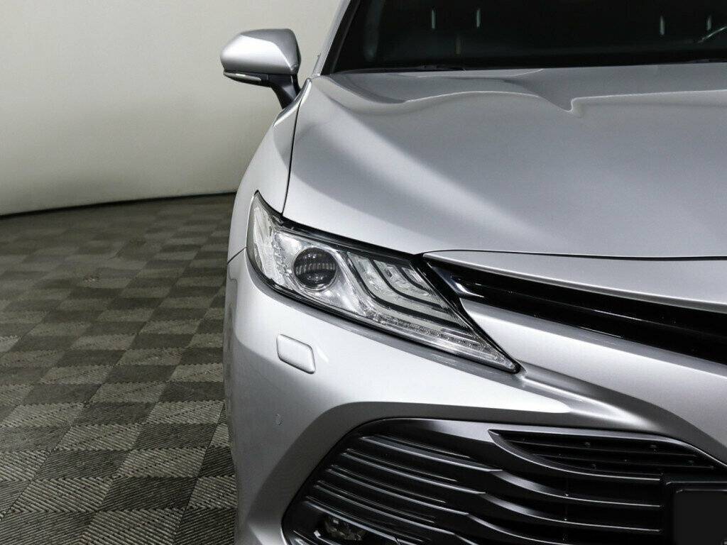 Toyota Camry 2018 года с пробегом. Фото: #20