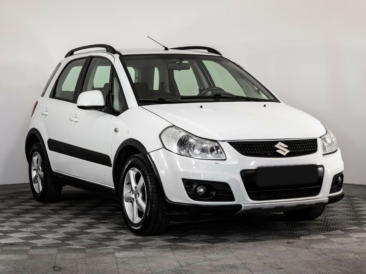Suzuki SX4 2011 года с пробегом. Фото: #2