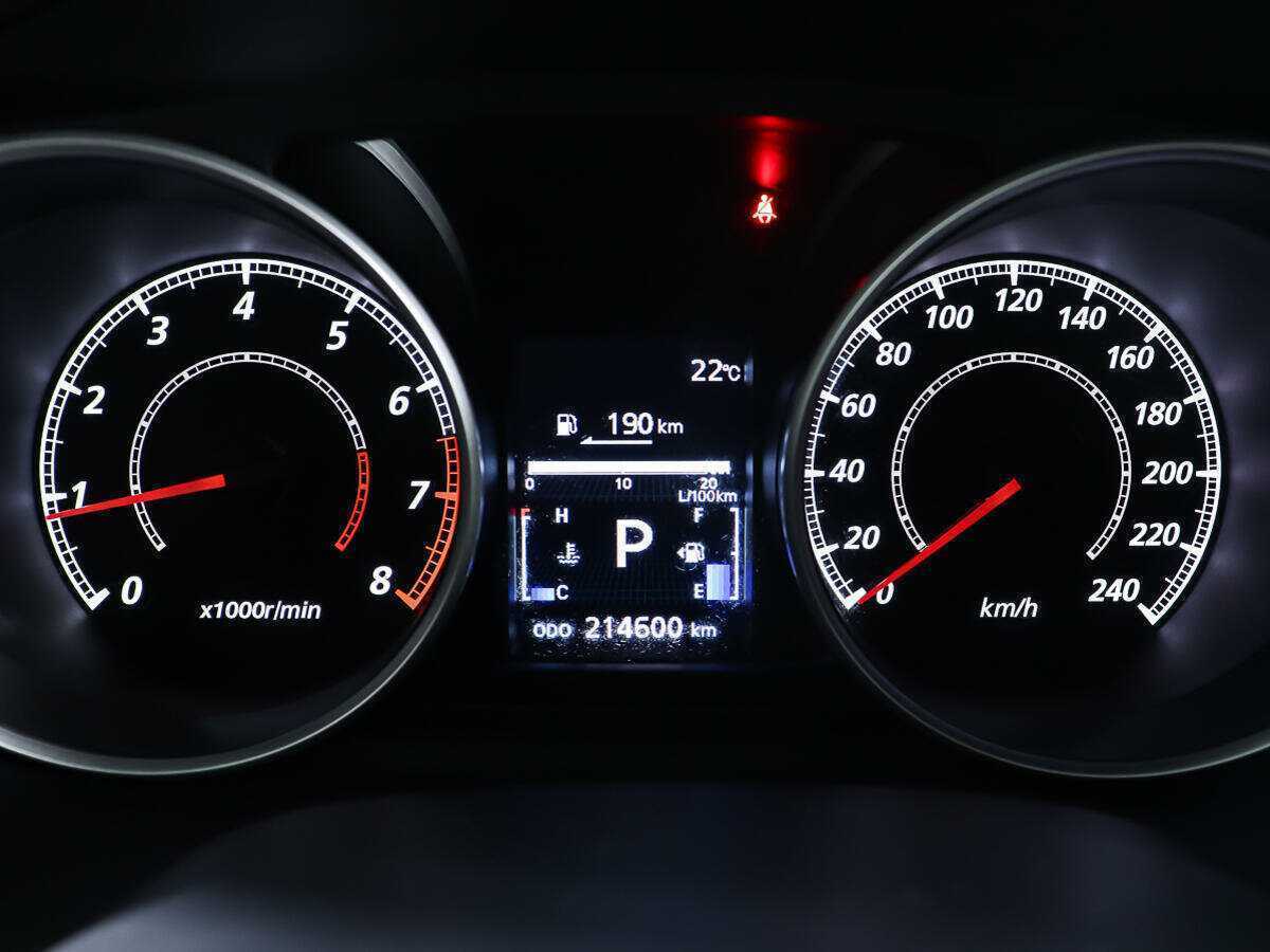 Mitsubishi Outlander 2011 года с пробегом. Фото: #12