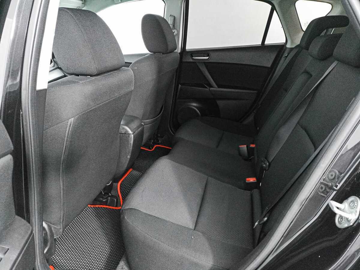 Mazda 3 2010 года с пробегом. Фото: #9