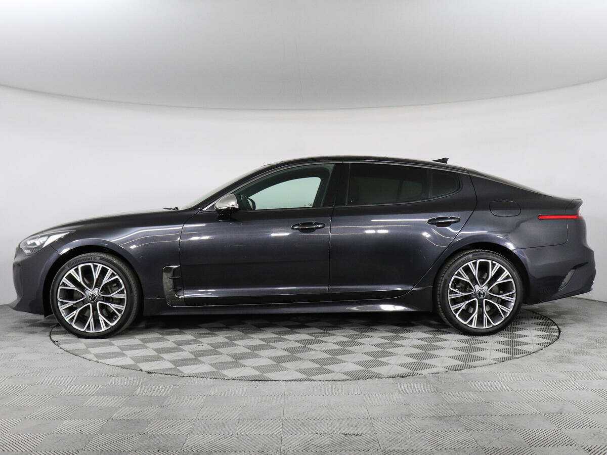 Kia Stinger 2018 года с пробегом. Фото: #7