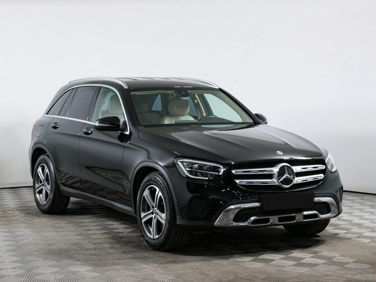 Mercedes-Benz GLC 2021 года с пробегом. Фото: #2